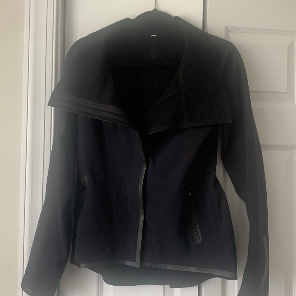 Black Lululemon weather-proof jacket